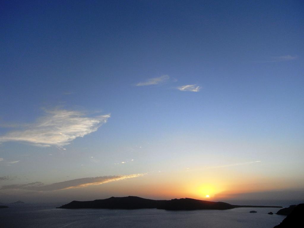 ซีสกาย โฮเต็ล ซานโตรินี Hotel อิเมโรวิยอน ภายนอก รูปภาพ